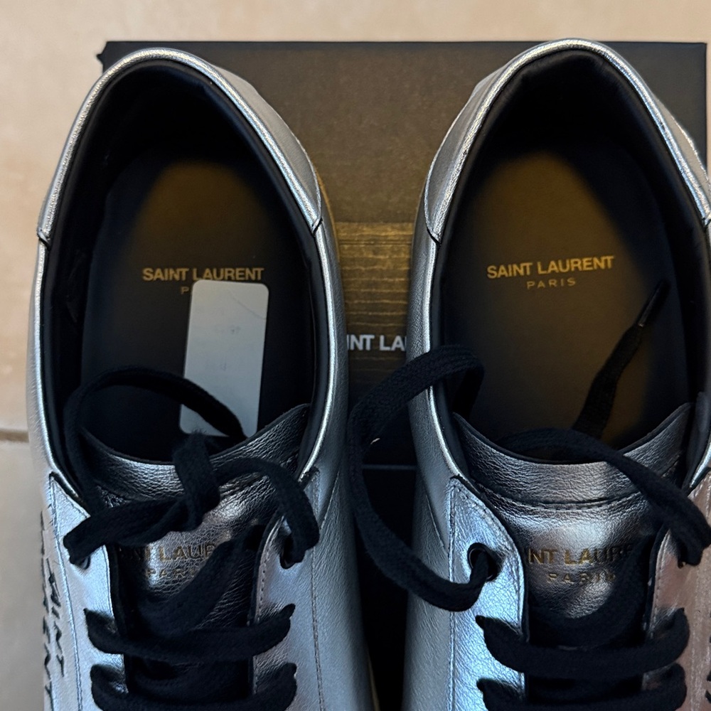 New Saint Laurent Metallic Leather Silver Sneakers - Picture 5 of 9